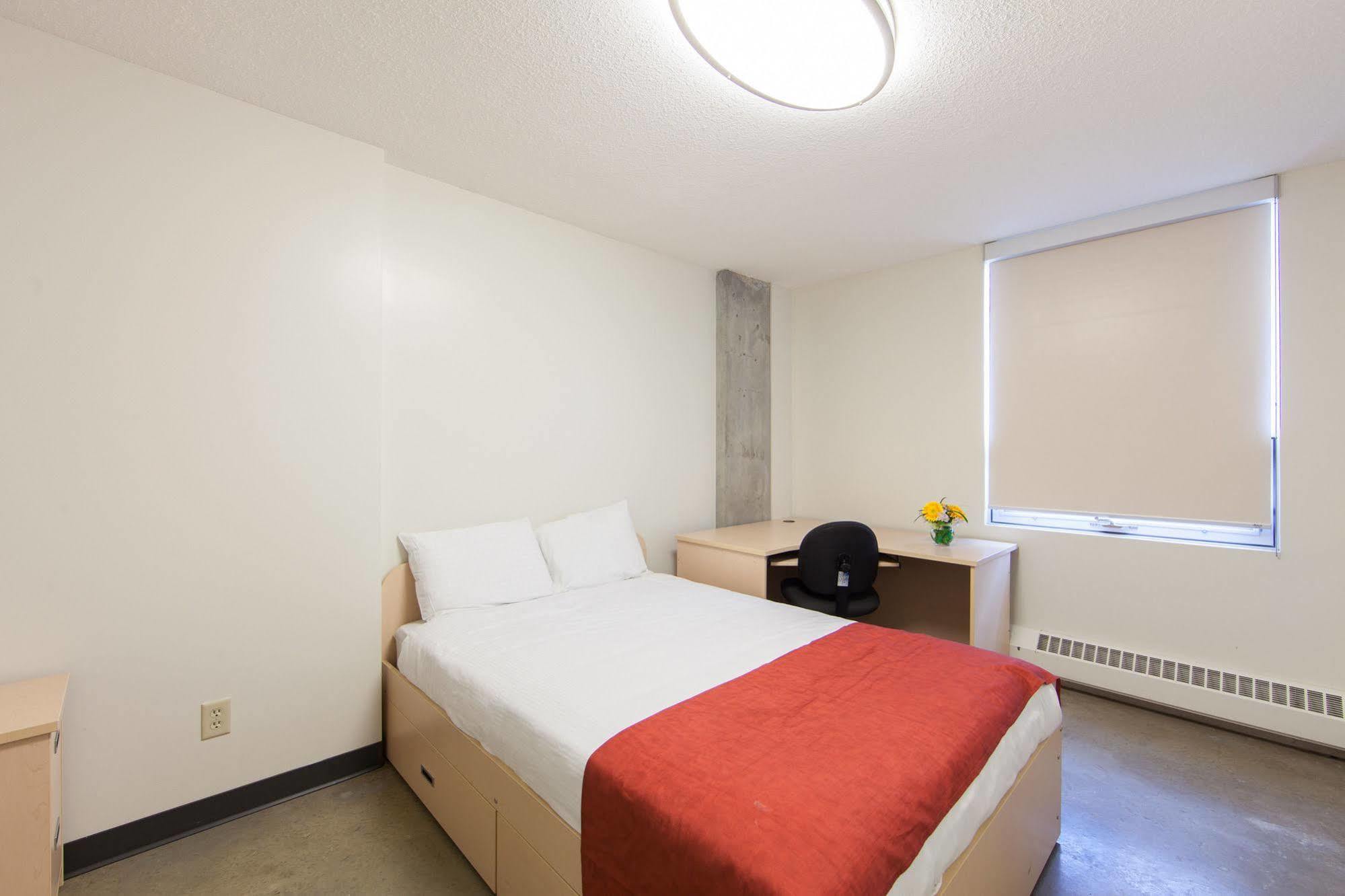 Macewan University Residence Edmonton Exterior foto